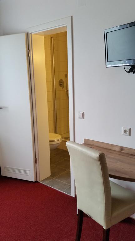 Hotel Alte Krone Tuebingen Phòng bức ảnh