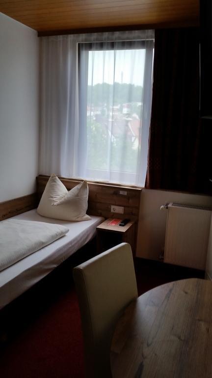 Hotel Alte Krone Tuebingen Phòng bức ảnh
